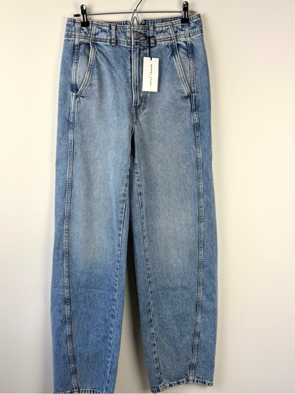 NWT Apiece Apart Meridians Jeans in Austin Wash Barrel Balloon Baggie - Picture 2 of 8
